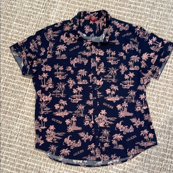 Guess Tropical Print Shirt in Navy and Pink Sz XXL - Picture 1 of 5